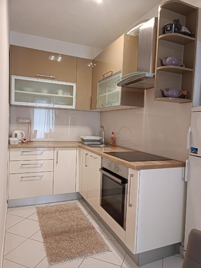 Apartment "San Marino" Baška Voda エクステリア 写真