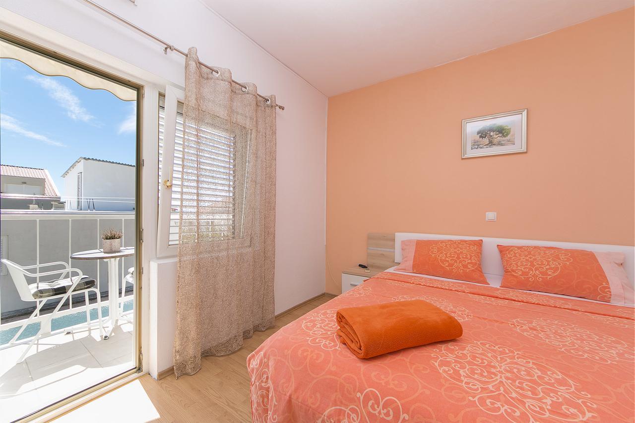 Apartment "San Marino" Baška Voda エクステリア 写真