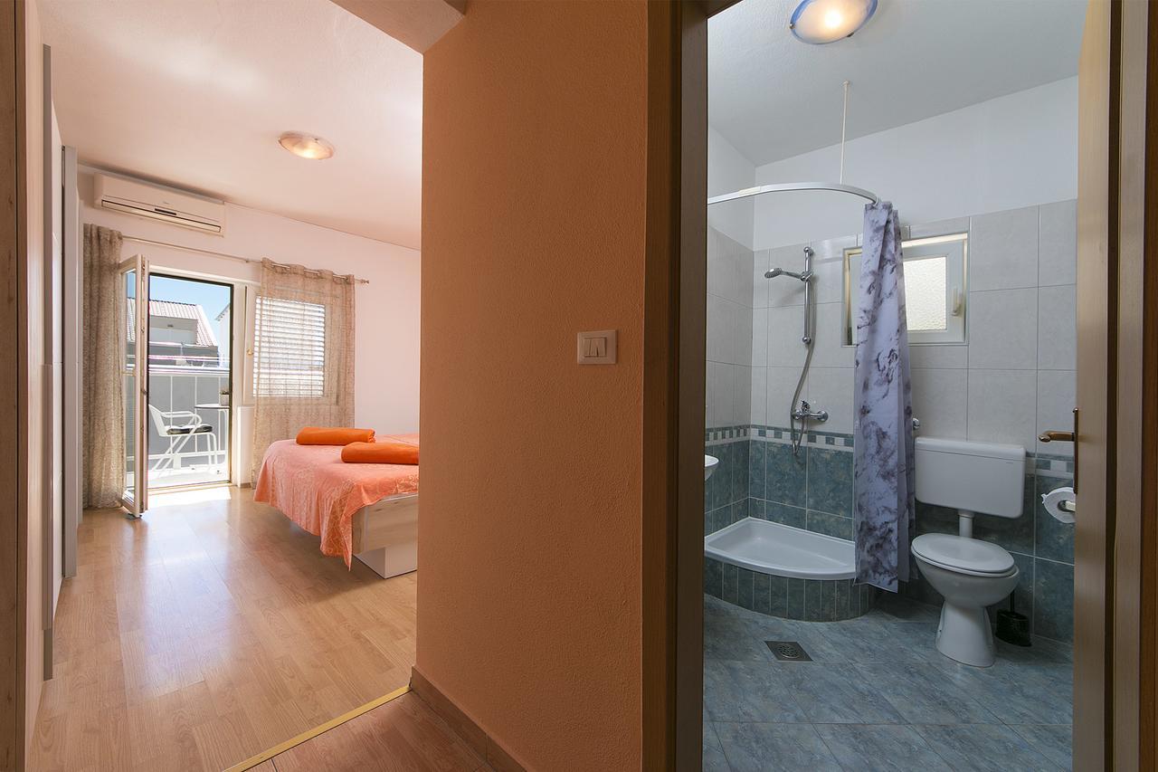 Apartment "San Marino" Baška Voda エクステリア 写真